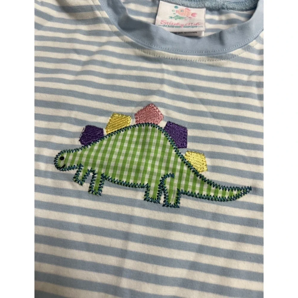 Dino Stitchy Fish brand kids size 8‎